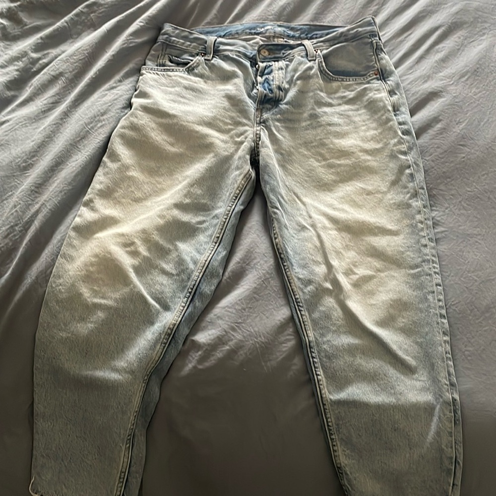 Old navy tapered jeanss